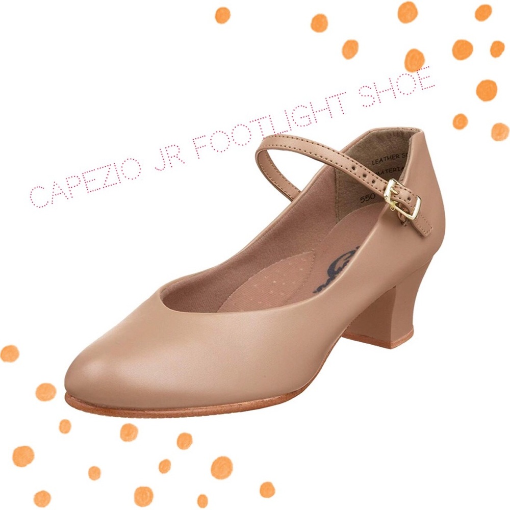 Capezio Jr Footlight Character Shoe 9 1/2